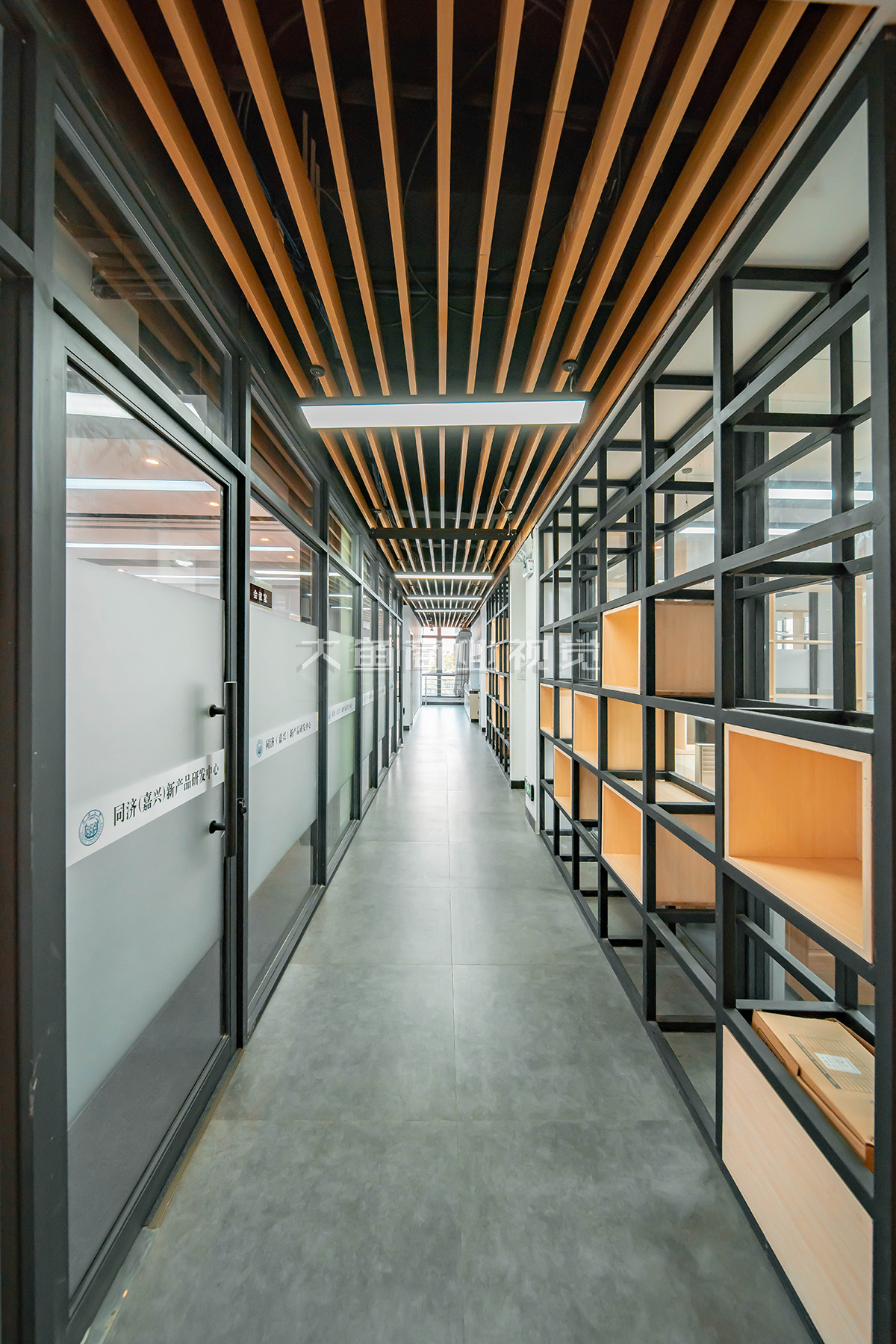 某新产品研发中心装修装饰拍摄